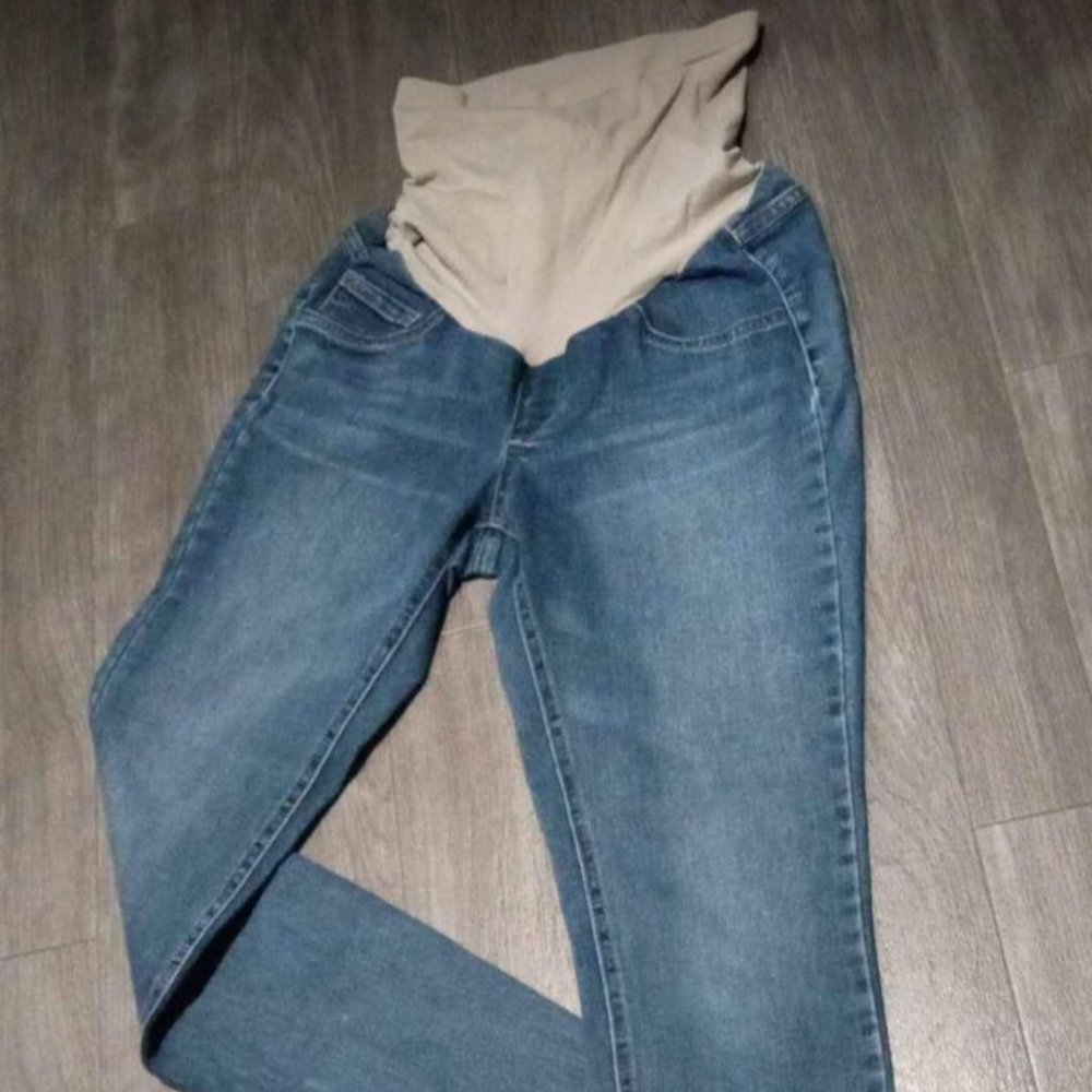 Small maternity jeans Jessica Simpson